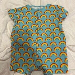GUC Next Baby UK Snap Rainbow bodysuit 12M - 18M